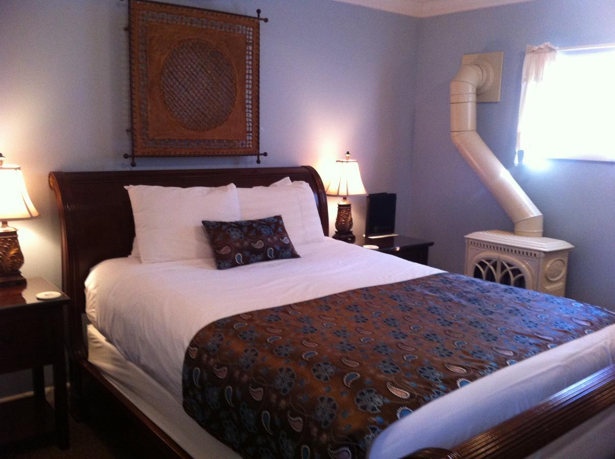Carmel Cove Inn Deep Creek Lake Swanton Экстерьер фото